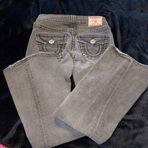 Women’s True Religion Gray Bootcut Jeans - Classic Back Pocket Detail🍀